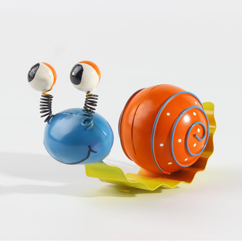 Раскрашенная улитка Железное искусство Подвесное украшение Металлические поделки Украшение Креативное Украшение для улицы Двор Сад Настенное