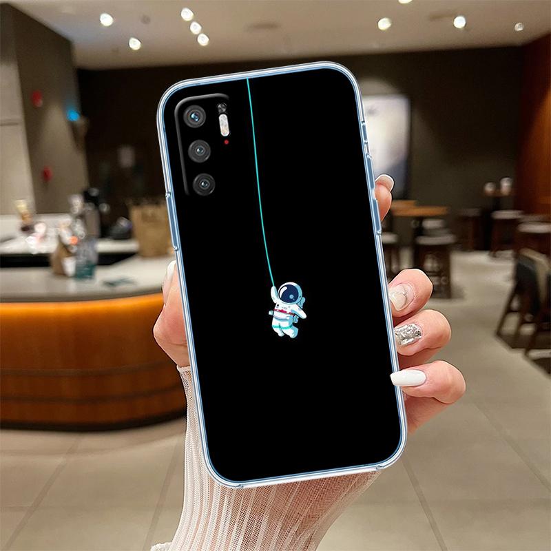 Чехол UP8 Астронавт Космос Луна для Motorola G10 G20 G30 G31 G32 G34 G35 G41 G42 G50 G51 G52 G55 G60 G60S G62 G71 G72 G75