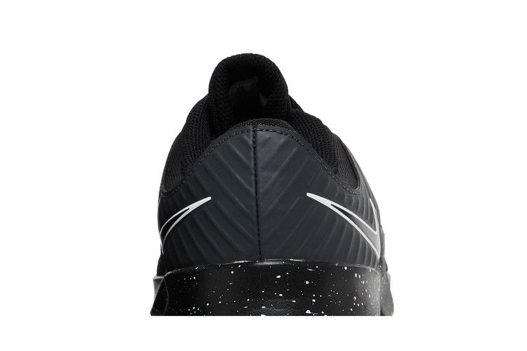 Nike MC Тренер 'Черный крапчатый'