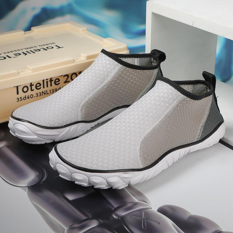 New outdoor sports stream walking shoes lightweight five-finger wading shoes couple swimming shoes amphibious beach shoes