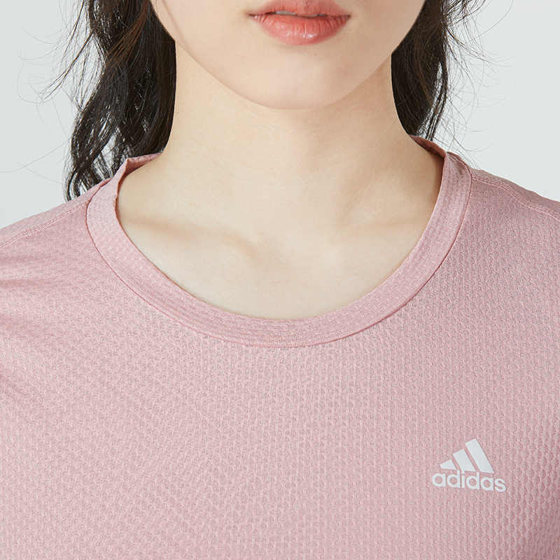 adidas Женская футболка Own The Run Cooler с тремя полосками и логотипом, розовый HD0641