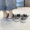 Холщовая обувь на толстой подошве, женские летние новые туфли на шнуровке с квадратным носком, корейская версия трендовых туфель, клетчатая студенческая обувь с леопардовым принтом