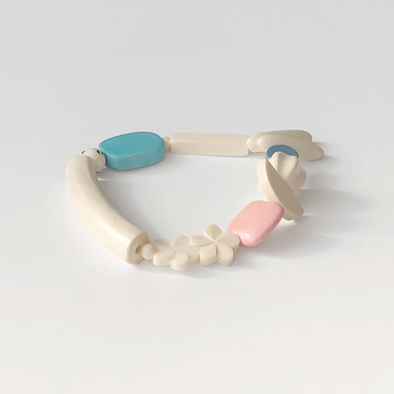 FANTASTIC PLANET pastel wood bracelet