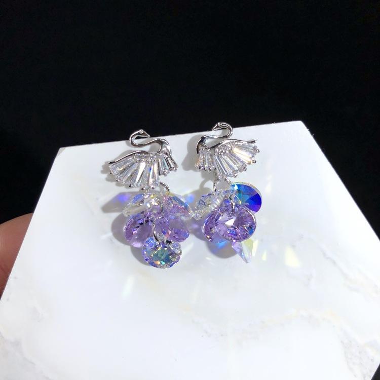 Австрийские серьги из супер-блестящего хрусталя, серьги-пусеты, нишевые серьги с высококлассным темпераментом, длинные простые серьги, серебряные иглы 925 пробы.