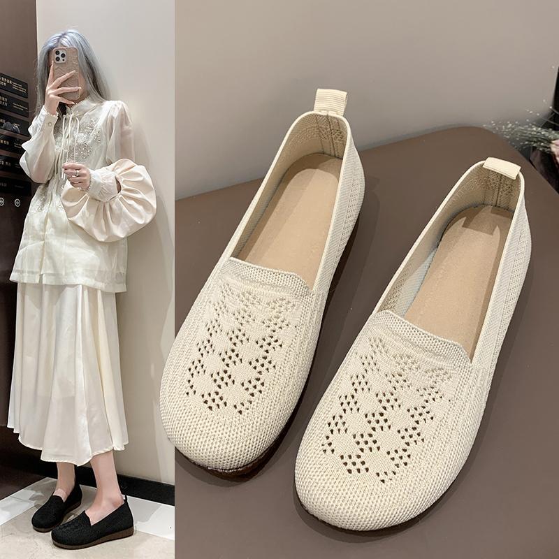 Fashion Summer Breathable Knitted Casual Shoes Women Versatile Flat Hollow Out Soft Bottom Comfortable Non-Slip Middle-Aged Mothe