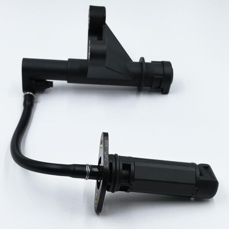 OE:A0061532728 Engine Oil Level Sensor For Benz Car Accessories High Quality Stable and durable 0061532728