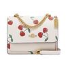 Клатч 18 Сердечек с Вишневым Принтом из Кожи Crossbody Сумка Женская Белая CE656-IMCAH