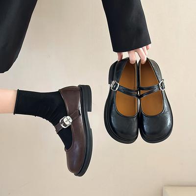Женские туфли Мэри Джейн с неглубоким вырезом, весна и осень 2025, ретро, круглый носок, низкий каблук, одинарные туфли, британский стиль, униформа jk, маленькие кожаные туфли