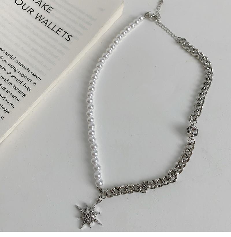 2025 Women's Chic Light Luxury Collarbone Chain: Elegant Ins Style Choker