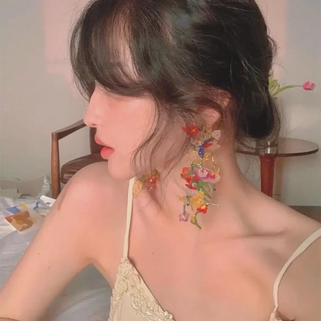 Персонализированные серьги ручной работы с цветочным узором и бусинами для женщин — весенне-летний дизайн с длинными листьями