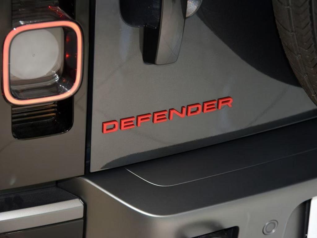 Letter Sticker for Land Rover Defender Hood, Front Bonnet Logo Emblem Badge, Exterior Decoration Modification FG3