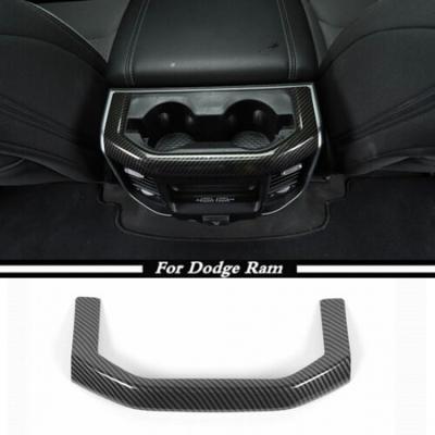 Для - Dodge Ram 1500 Панель-накладка-декор заднего подстаканника из углеродного волокна