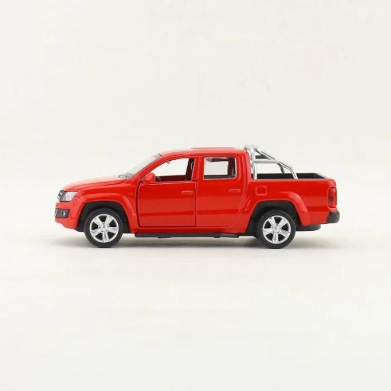 Симуляция 1/46 Сплав Volkswagen Amarok Пикап Модель автомобиля Литая игрушечная машина Детский подарок для мальчика Домашний декор Миниатюрная машина