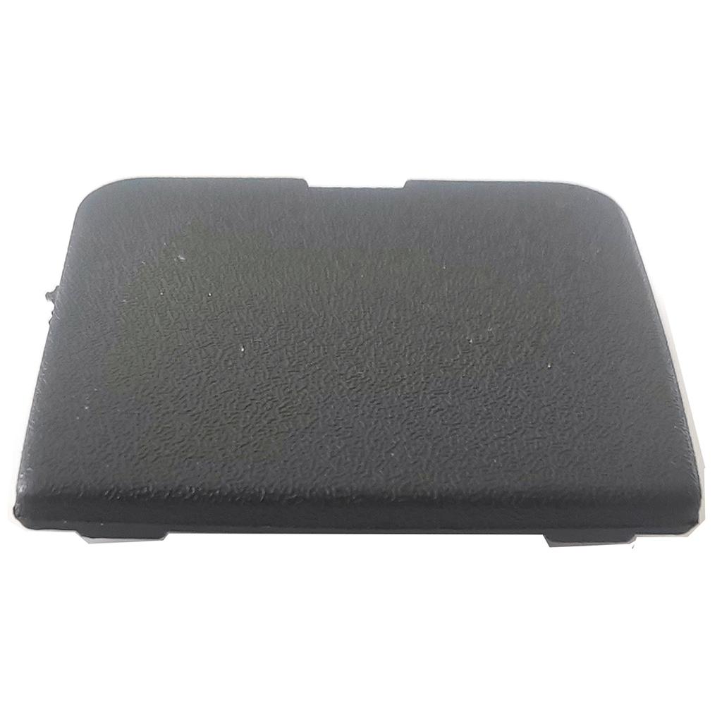 Заглушка буксировочной проушины заднего бампера для Ford Focus Mk3 (2014-2018)