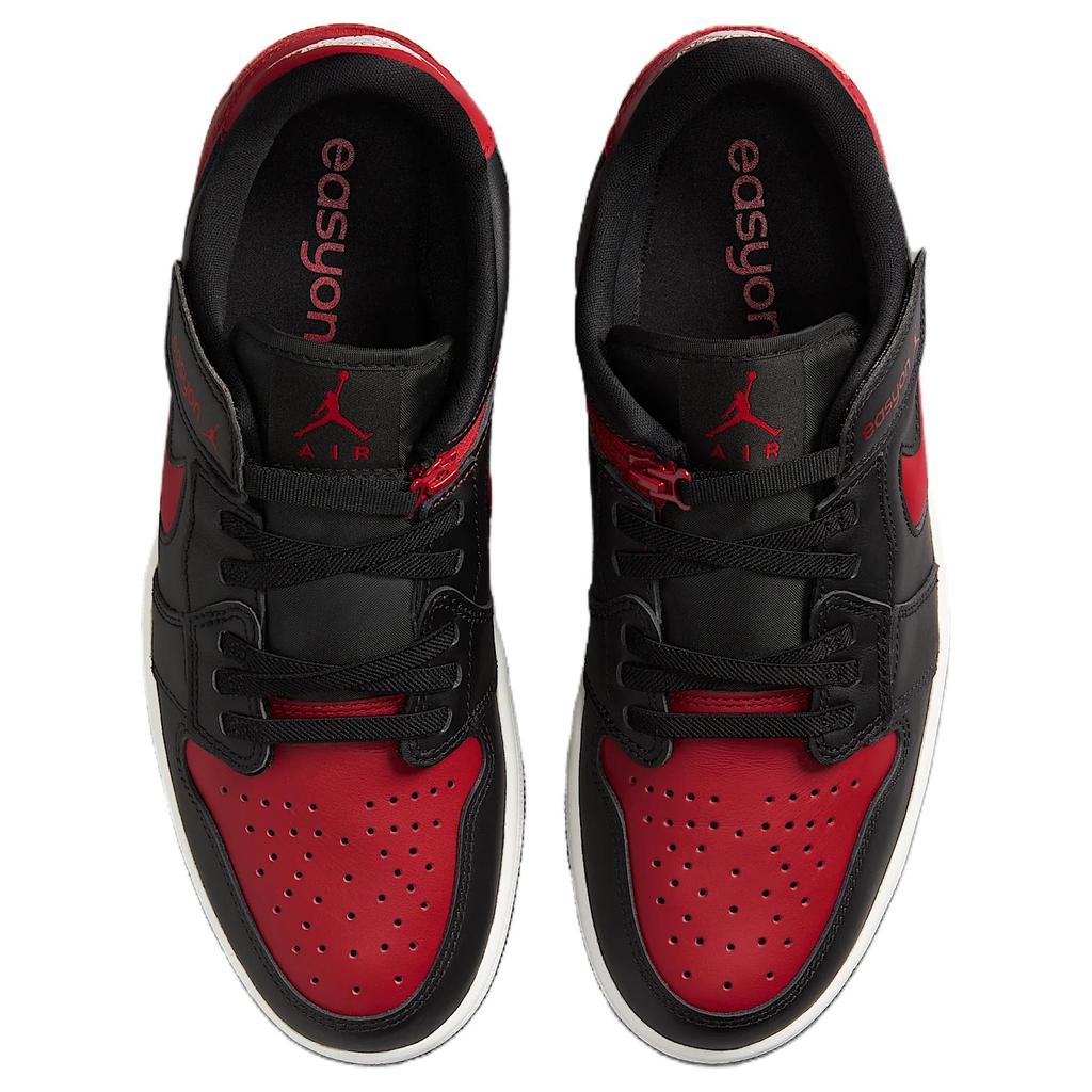 Jordan 1 Низкий FlyEase Черный Саммит Белый Varsity Red DM1206-067