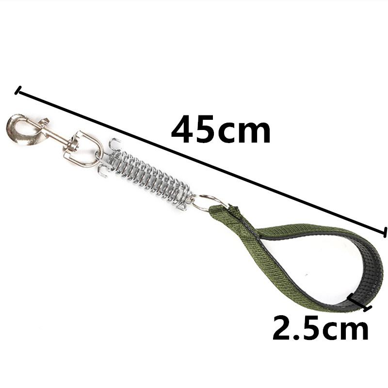 Собачий поводок Пружинный Короткий Поводок для Собак Поводки из ПУ Кожи для Больших Собак Прогулочная Нейлоновая Веревка Прочные Поводки для Собак Тренировочная Цепь для Питомцев