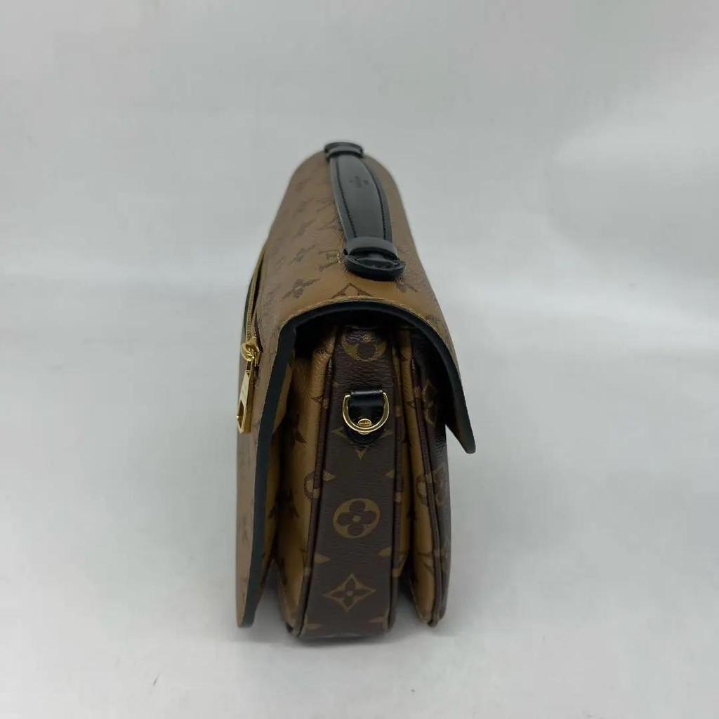 [Б/У] Louis Vuitton Pochette Metis 'Коричневый холст Monogram Reverse' - Очень хорошее состояние #1YL5ZA7
