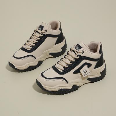 Осень 2025 года, новые высокие туфли для детей и студентов в корейской версии универсальных толстой подошвы, увеличивающих рост, для спорта и отдыха с папами.