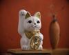 Счастливый Кот Кот Миллионер Поднята Правая Лапа Керамический Счастливый Кот Благоприятный Орнамент Фэн-шуй (M-SIZE Белый) / _ Манэки-нэко (ml_M Белый)