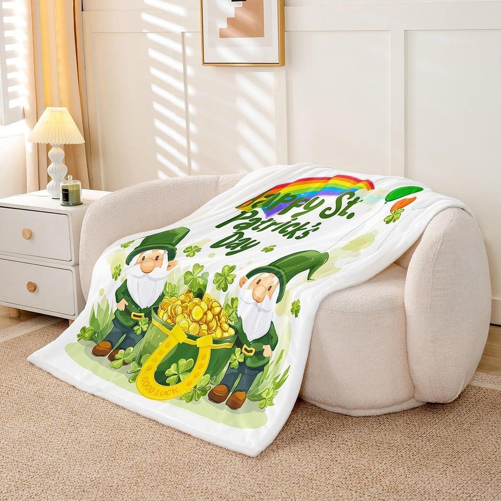 Cozy Warm Boys Girls Spring Holiday Fleece Throw Blanket for Kids Women Men Ultra Soft Green Lucky Shamrock Sherpa Blanket Plush