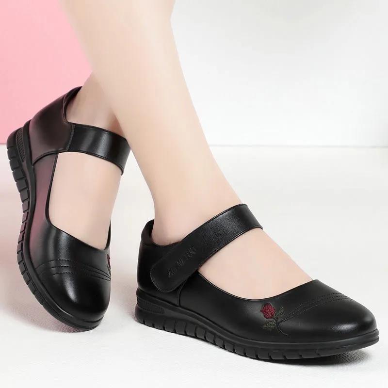 Sapatos femininas женские модные туфли с круглым носком и пряжкой на ремешке из лакированной кожи для офиса на высоком каблуке женские классические туфли цвета красного вина ba05