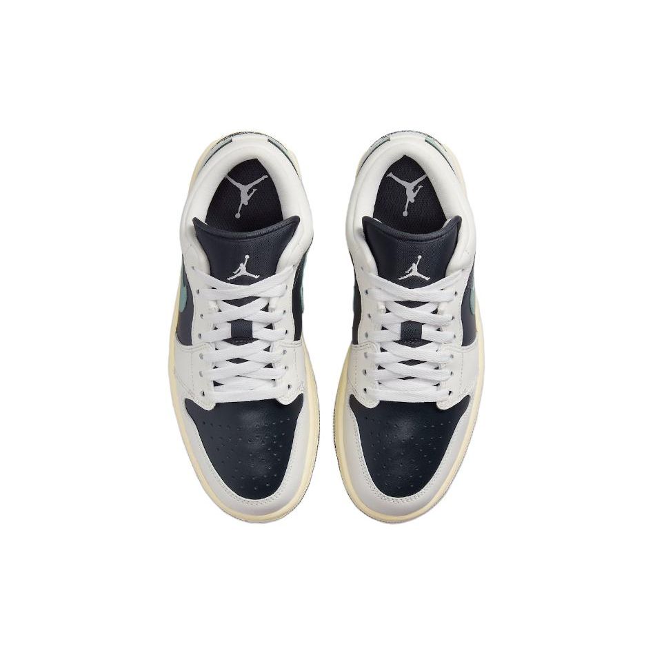 Женские кроссовки Air Jordan 1 Low Jade Smoke Черный Антрацитовый Парус DC0774-001