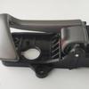 Внутренняя ручка двери автомобиля Hyundai Kia 826102B010/826202B010 - Корея