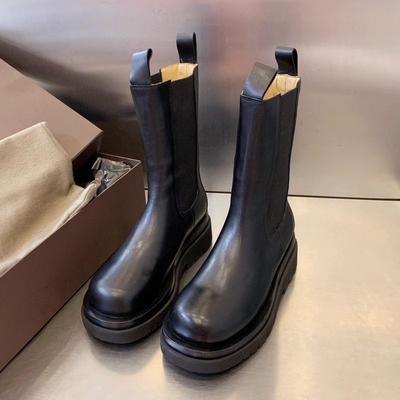 Модные женские ботинки на платформе Модные черные новые повседневные кожаные ботинки для женщин 2025 Осень Зима Толстая подошва Слипоны Botas Femininas