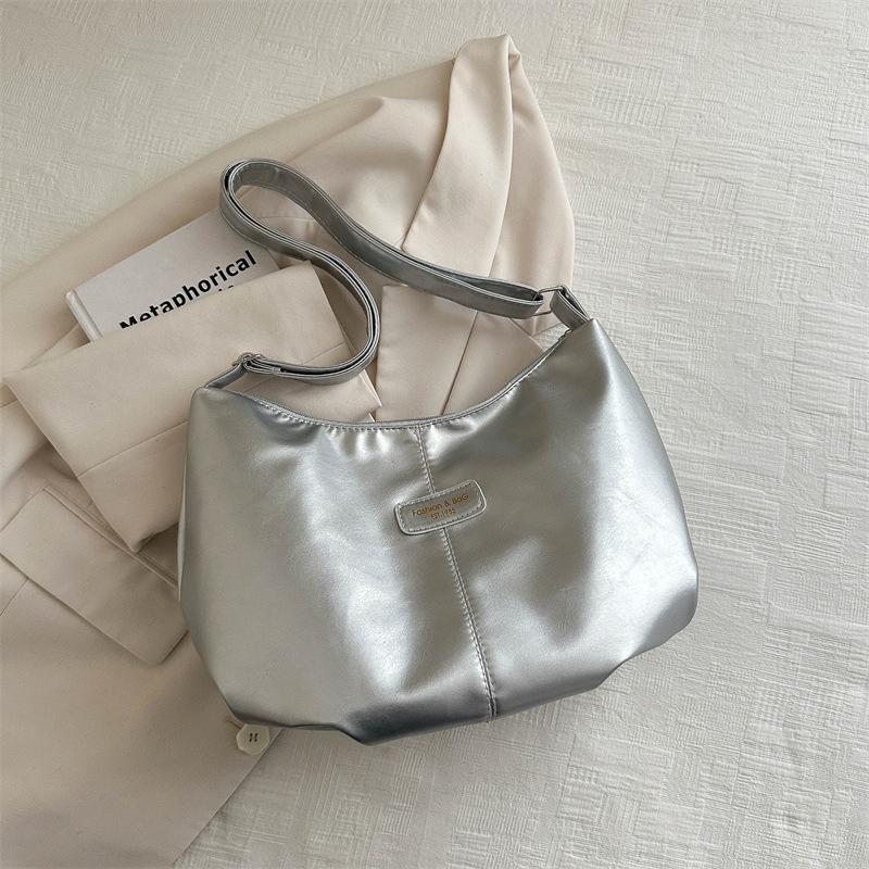 Простая большая вместимость модная однотонная весенняя модная новая простая косая лямка женская сумка