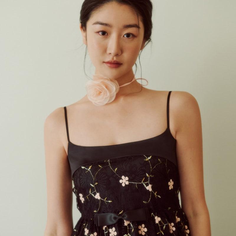 ГАНИСОНГ Свадебная роза бутоньерка_черный