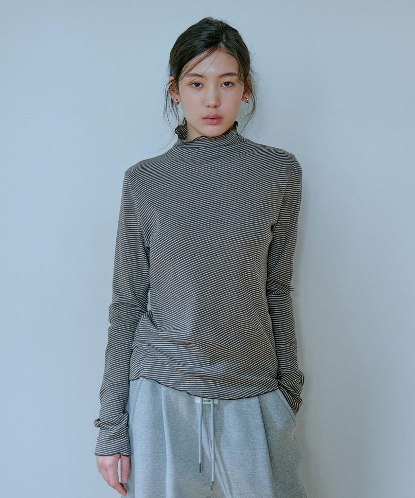 GRASPLAN Stripe Turtleneck T-Shirt_Brown Beige