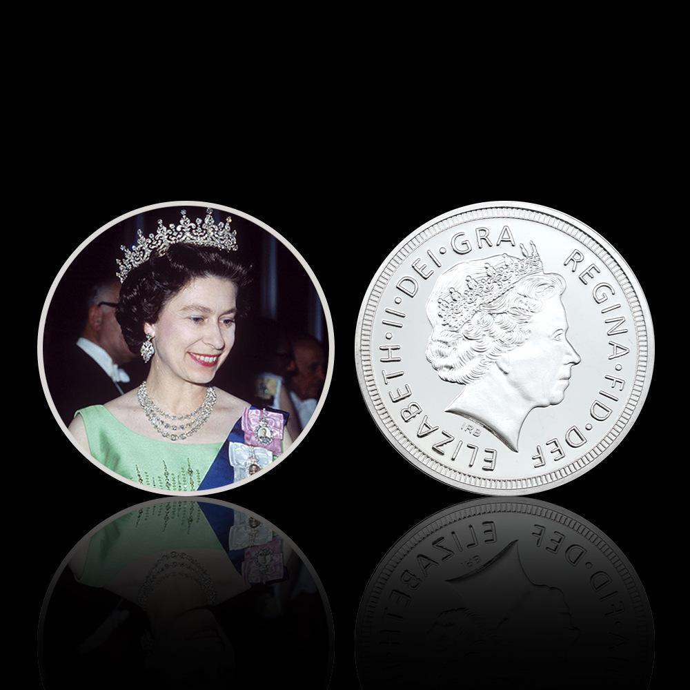 Queen Elizabeth commemorative coins, 10 pieces, Elizabeth commemorative coins for various age groups, family collection