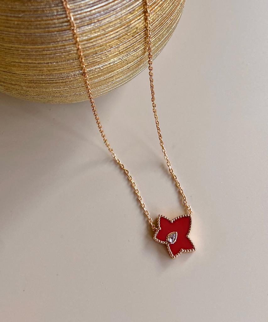 Lola Rose Ivy Carnelian Bead Pendant Necklace