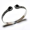 Браслет-манжета ручной работы с черным ониксом и драгоценным камнем 925 пробы с серебряным покрытием