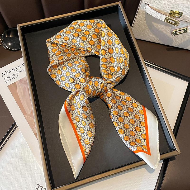 Spring, Autumn and Winter with Shirt Black and White Small Square Scarf Silk Scarf Female Commuter Neck Thin Section Scarf 70 Simulation Silk