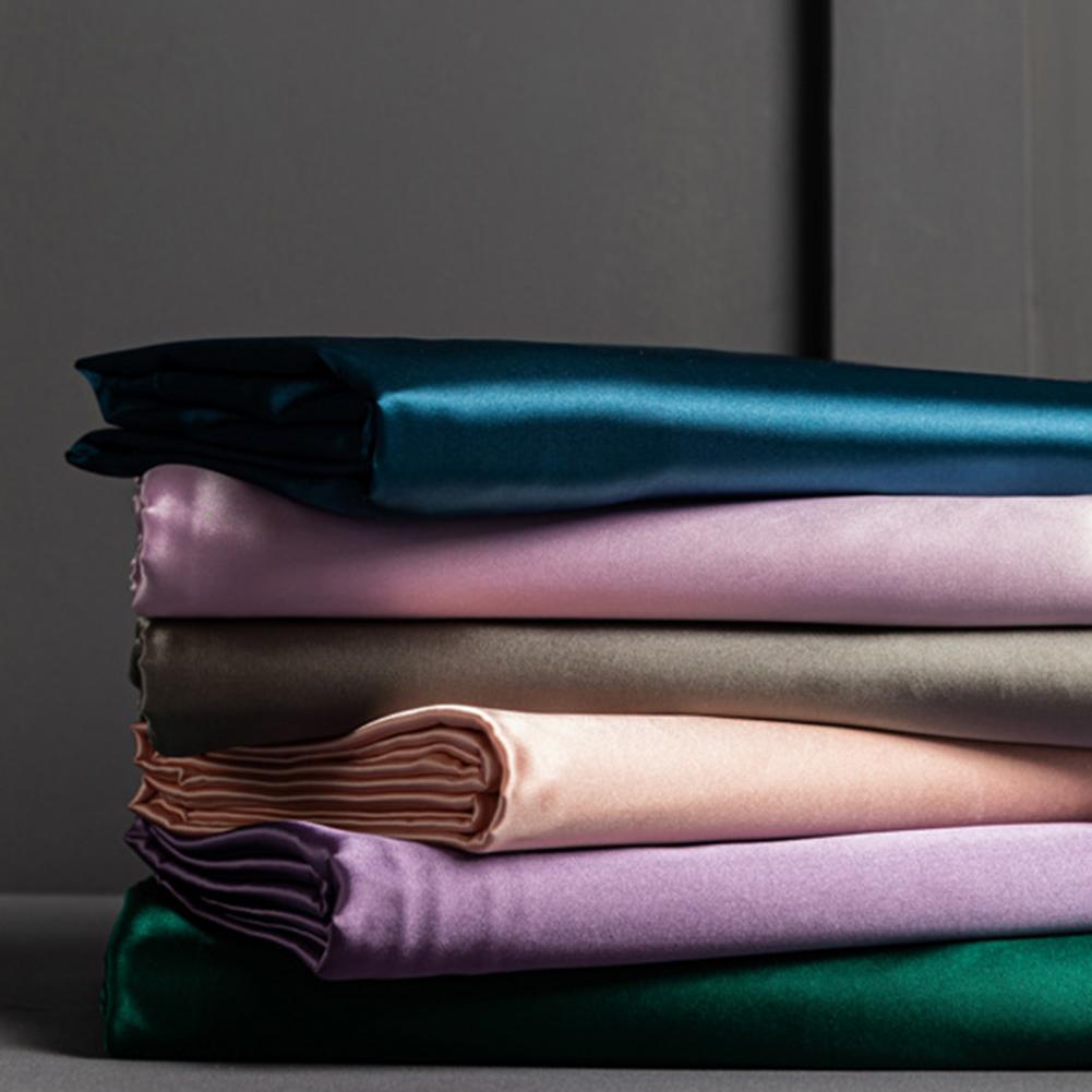 Glossy Satin Silk Bed Sheet With 2 Pillowcase Twin/Full/Queen/Top Sheets Solid Color Flat Bed Sheets Smooth Bed Sheet Sets