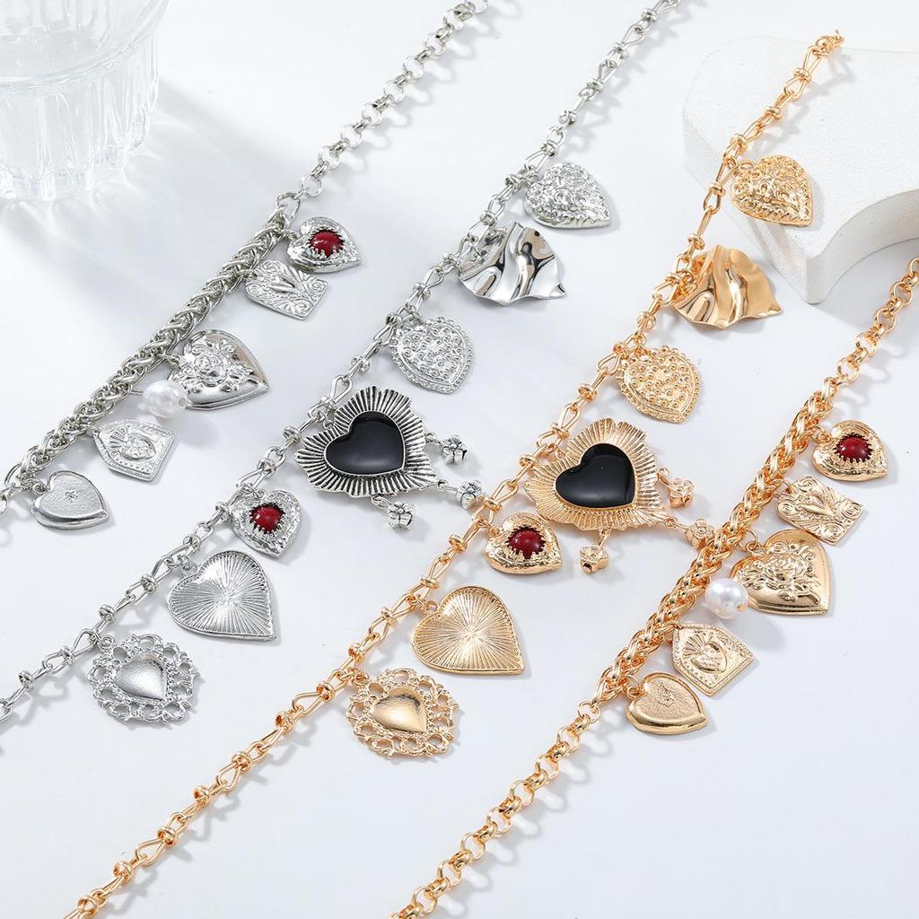 2024 Multi-Layer Metal Love Nameplate Pendant Necklace for Women