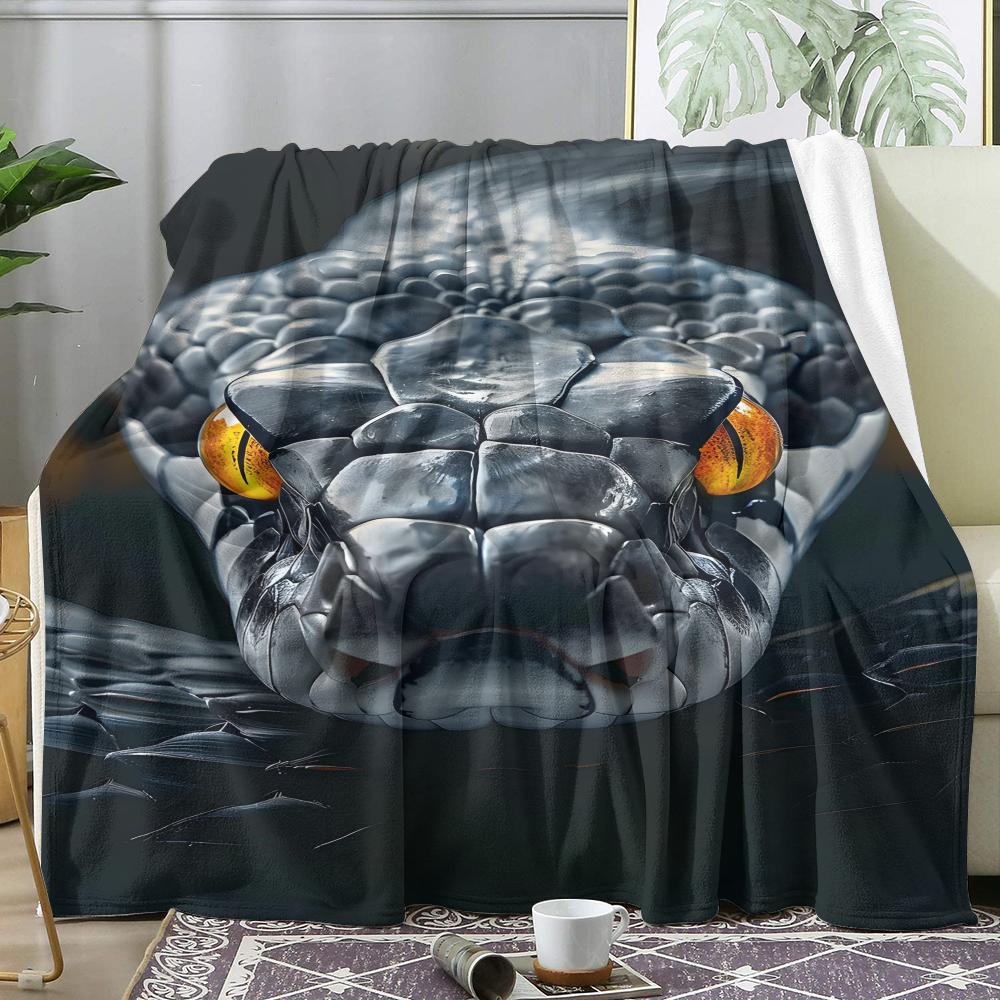 Snake Throw Soft Flannel AC Blanket Lightweight Summer Nap Throw Cozy Blanket for Sofa Bed Travel Home