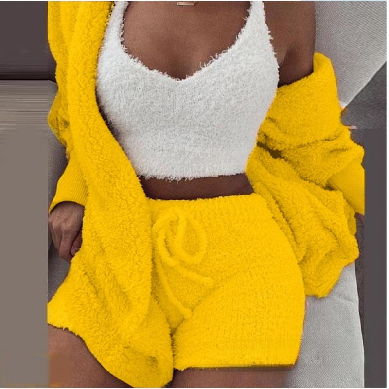 Women's Winter Plush Home Clothes Casual 2-Piece Pajamas Long-Sleeved Shorts Sports Suit for Women
