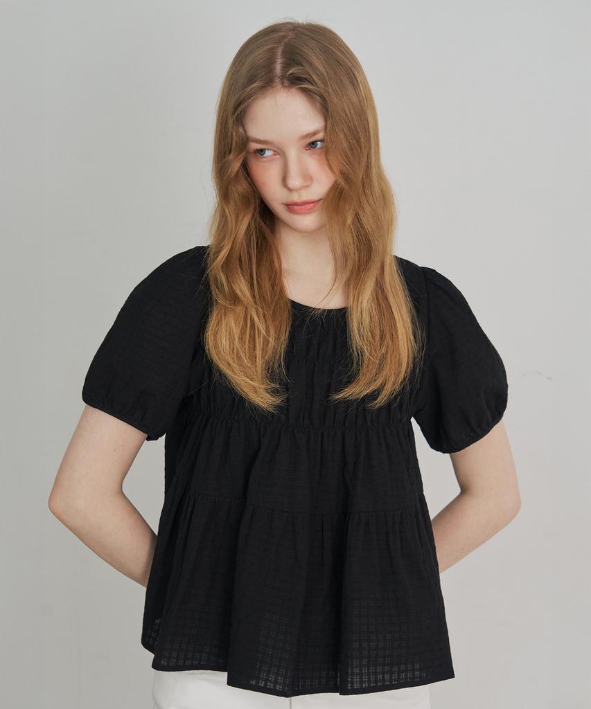 MERCIANNES Dobby Shirred Puff Blouse_Mc5Ssn4