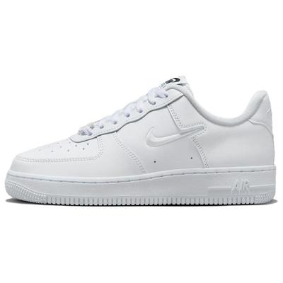 Женские кроссовки Air Force 1 Low '07 Se Just Do It Triple White FB8251-100