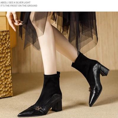 Модные французские винтажные коричневые ботильоны женские блочный каблук осень зима 2025 новые панельные эластичные облегающие ботинки туфли-лодочки с острым носком