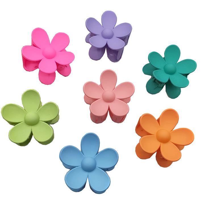 Матовый краб для волос в виде цветка: Заколка-пятилепесток для высокой прически и конского хвоста