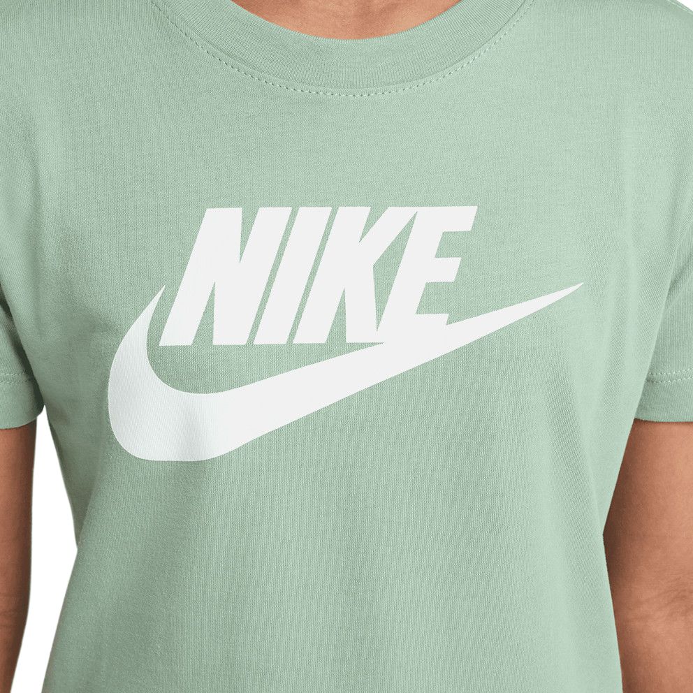 Новая футболка Nike Sportswear Зеленая Детская FZ5178-037