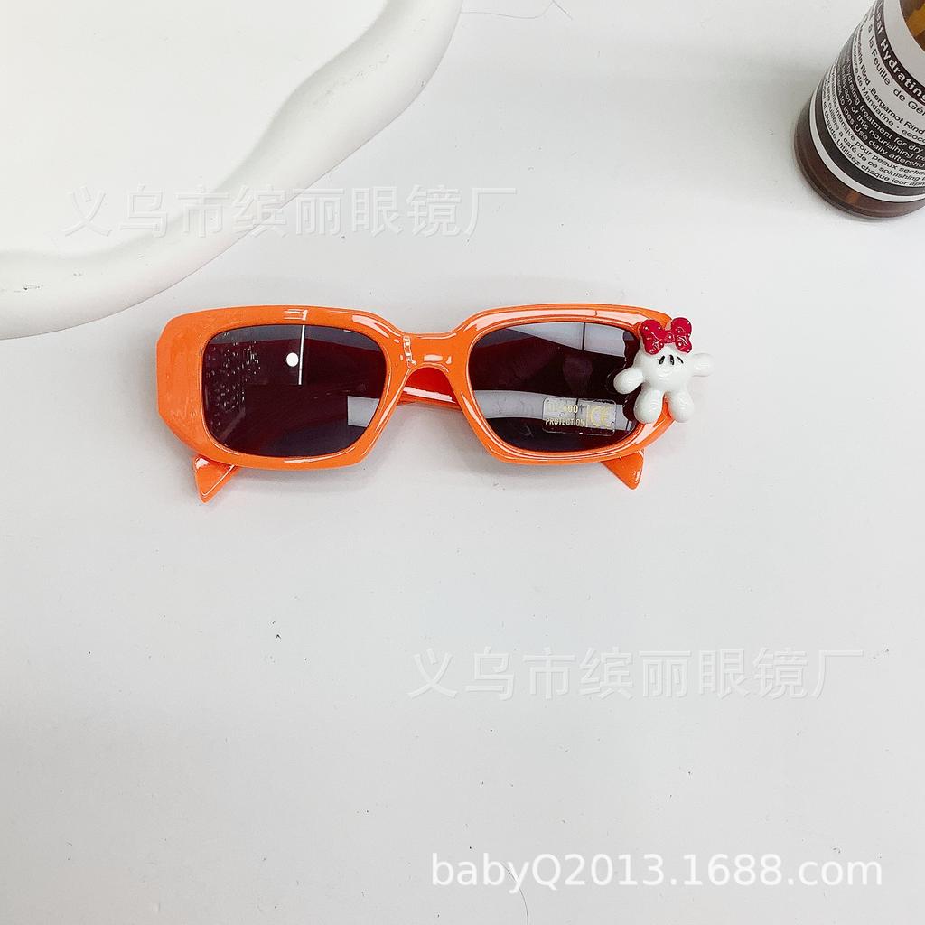 Модные детские солнцезащитные очки в небольшой коробке своими руками солнцезащитный крем защита от ультрафиолета детские солнцезащитные очки модные очки