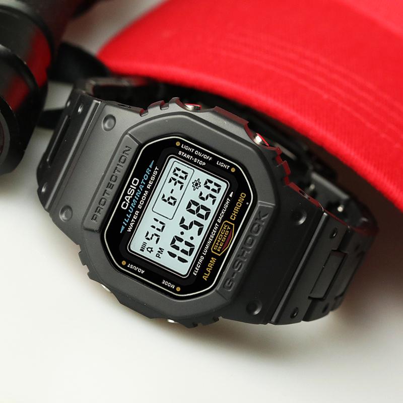 Casio Унисекс Черные часы DW-5600UE-1(Watch4--)