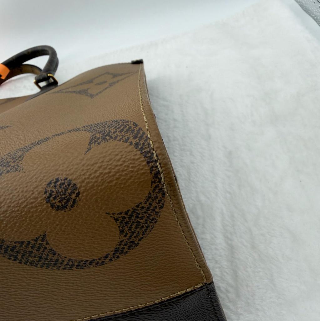 [Pre-Owned] Louis Vuitton Onthego MM 'Brown Giant Monogram/Brown Monogram Reverse Canvas' - Excellent #XMUC04