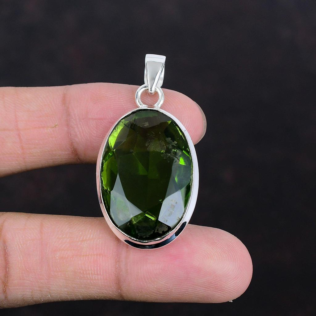 Faceted Peridot Pendant Original Gemstone Pendant Unique Jewelry Handmade Pendant 925 Sterling Silver Pendant Peridot Jewelry Wedding Gifts
