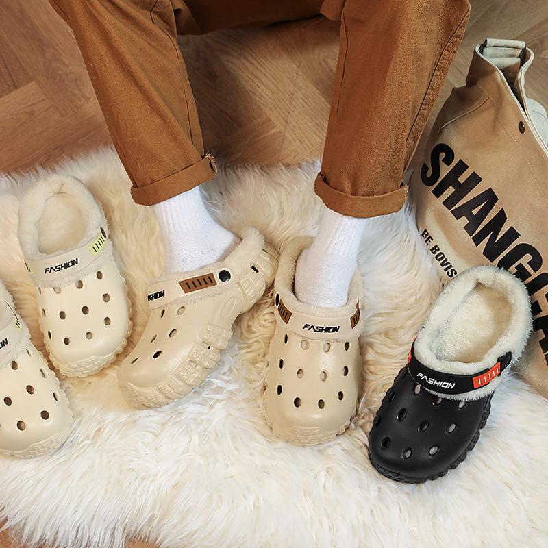 Мужские зимние тапочки с закрытым носком на флисовой подкладке: Плотный, теплый и удобный для использования на открытом воздухе