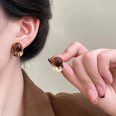 Серьги-гвоздики с металлическим диском из тигрового глаза, ретро-темперамент в стиле Майяр, дизайн, гонконгский стиль, кофейные серьги